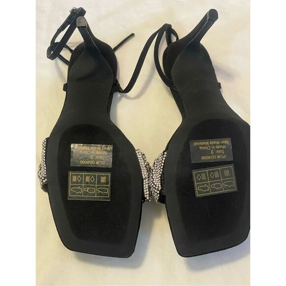 Journee Collection Women's Tru Comfort Foam™ Arlette Pump 9 - Picture 3 of 10